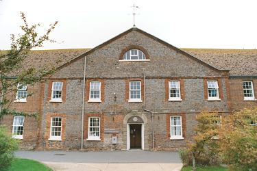 Picture of Isle of Wight main building entrance from the south, 2001