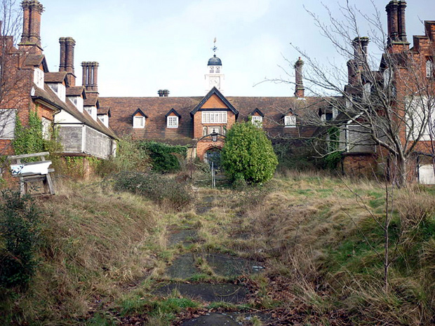 Picture of Frank James Hospital,2011