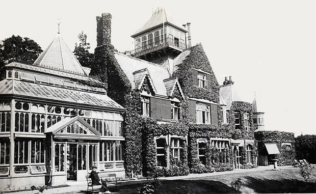 Picture of Longford House circa 1890